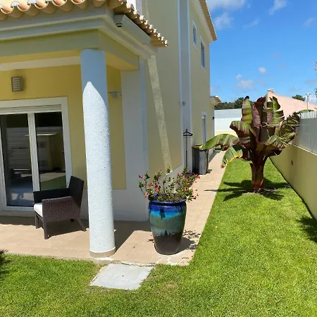 Zion Homestay Almada