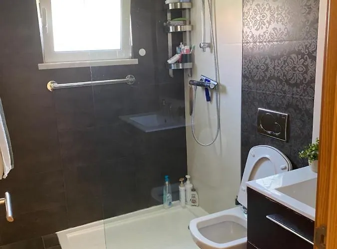 Zion Alloggio in famiglia Almada